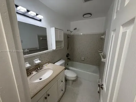 421 NE 1st Street Hallandale Beach FL 33009