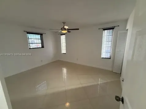421 NE 1st Street Hallandale Beach FL 33009
