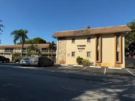 421 NE 1st Street Hallandale Beach FL 33009