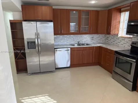 421 NE 1st Street Hallandale Beach FL 33009
