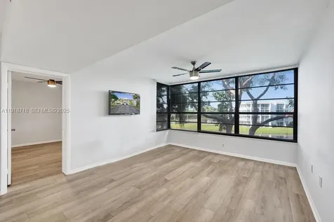 1715 Whitehall Drive Davie FL 33324