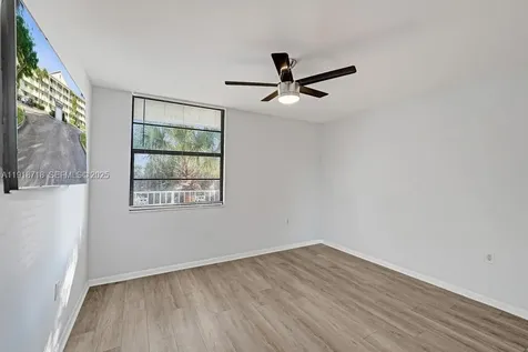 1715 Whitehall Drive Davie FL 33324