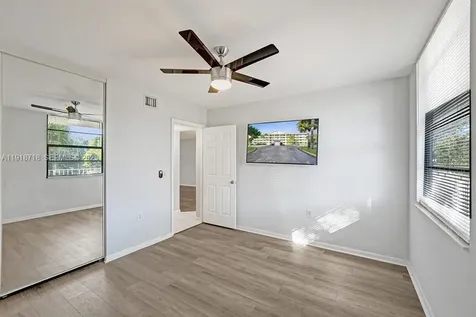 1715 Whitehall Drive Davie FL 33324