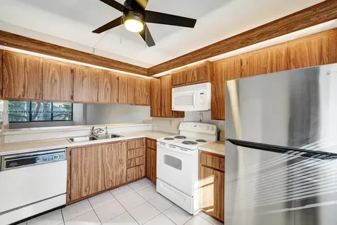 1715 Whitehall Drive Davie FL 33324