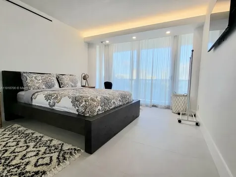 900 Bay Drive Miami Beach FL 33141