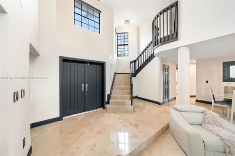 5424 SW 154th Place Miami FL 33185