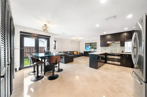 5424 SW 154th Place Miami FL 33185
