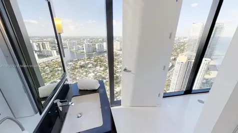 18555 Collins Avenue Sunny Isles Beach FL 33160