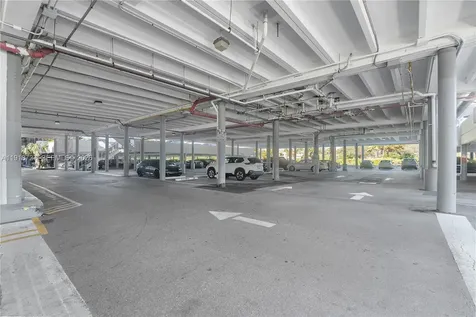 3675 N Country Club Drive Aventura FL 33180