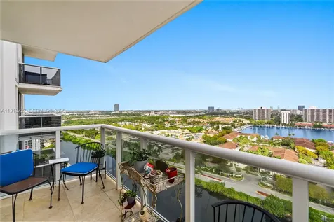 3675 N Country Club Drive Aventura FL 33180