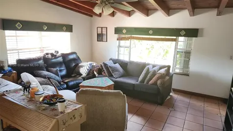 4201 SW 99th Court Miami FL 33165