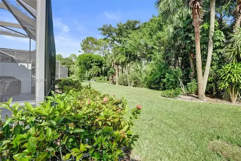 1140 Sand Drift Way West Palm Beach FL 33411