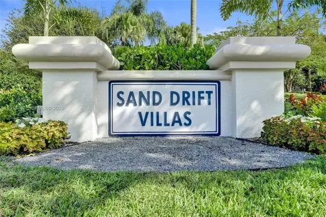 1140 Sand Drift Way West Palm Beach FL 33411