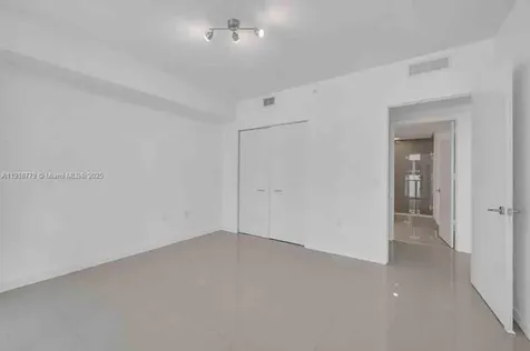 201 SW 17th Road Miami FL 33129