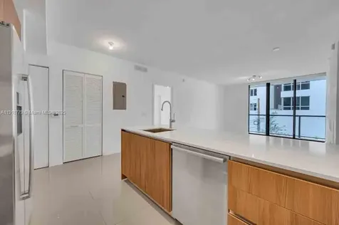 201 SW 17th Road Miami FL 33129
