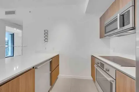201 SW 17th Road Miami FL 33129