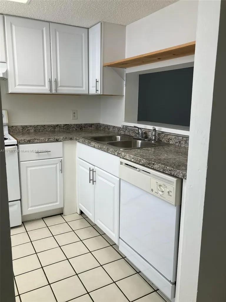 5200 NW 31st Avenue Fort Lauderdale FL 33309
