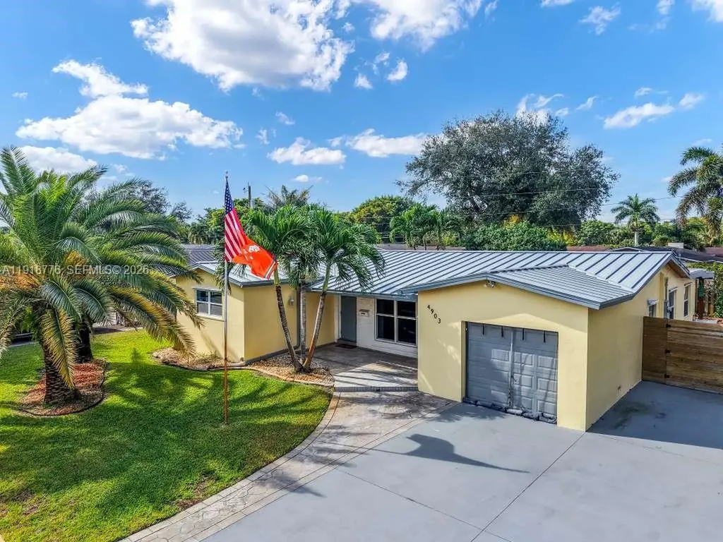 4903 SW 90th Terrace Cooper City FL 33328