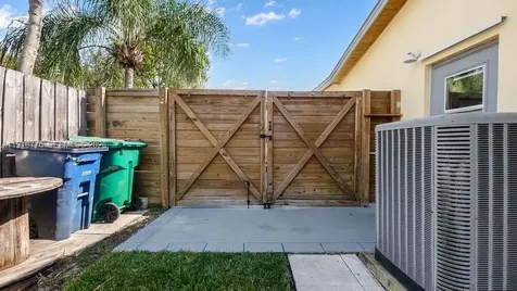 4903 SW 90th Terrace Cooper City FL 33328