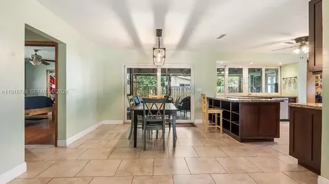 4903 SW 90th Terrace Cooper City FL 33328