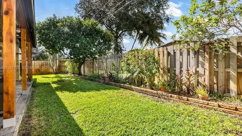 4903 SW 90th Terrace Cooper City FL 33328