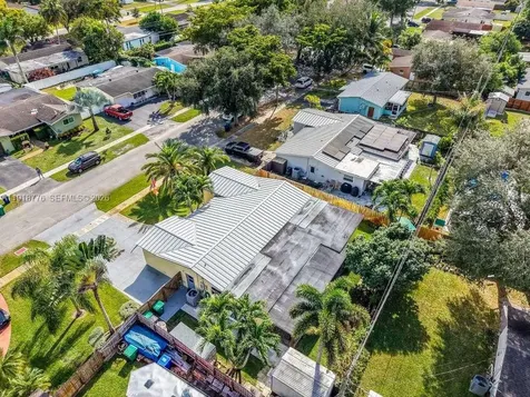 4903 SW 90th Terrace Cooper City FL 33328