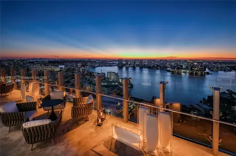 18501 Collins Avenue Sunny Isles Beach FL 33160