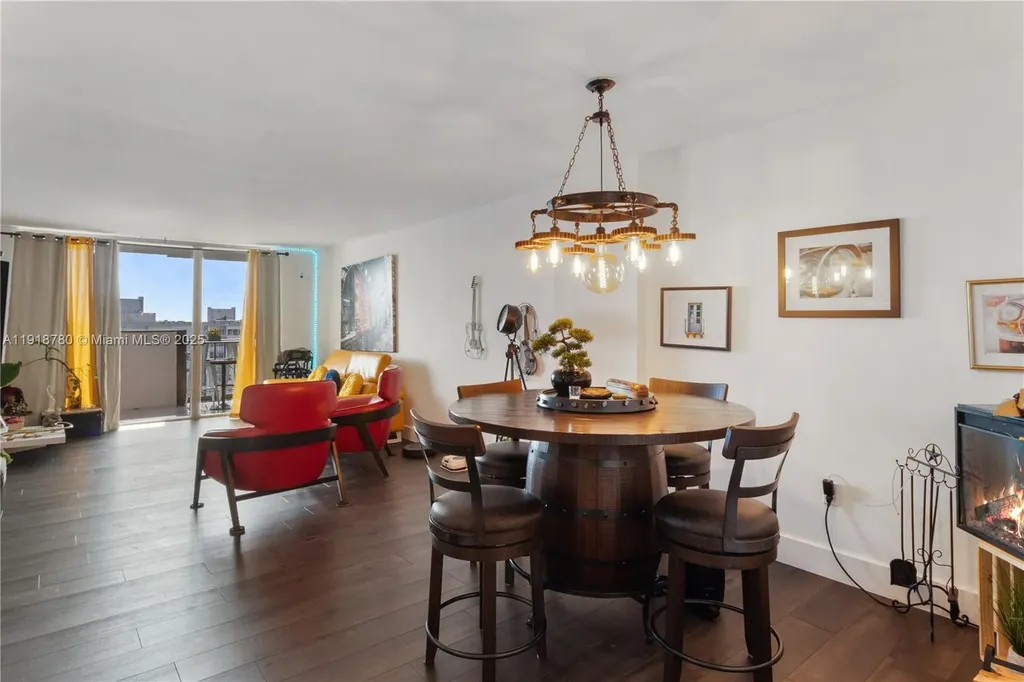 2780 NE 183rd Street Aventura FL 33160