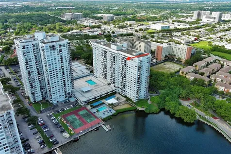 2780 NE 183rd Street Aventura FL 33160