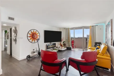 2780 NE 183rd Street Aventura FL 33160