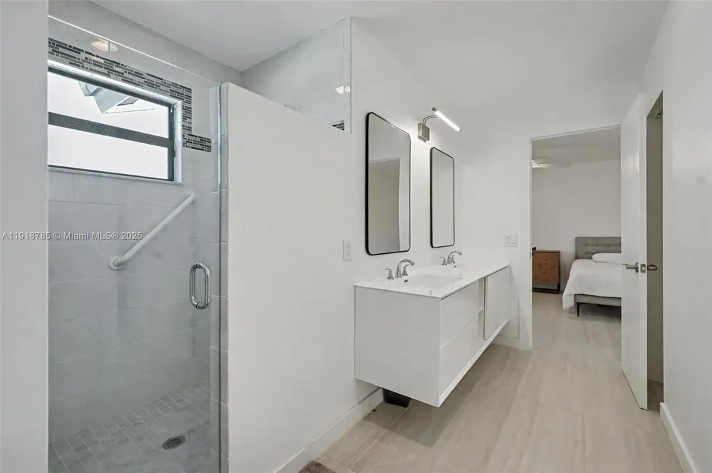 6438 Via Rosa Boca Raton FL 33433