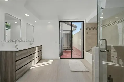 6438 Via Rosa Boca Raton FL 33433