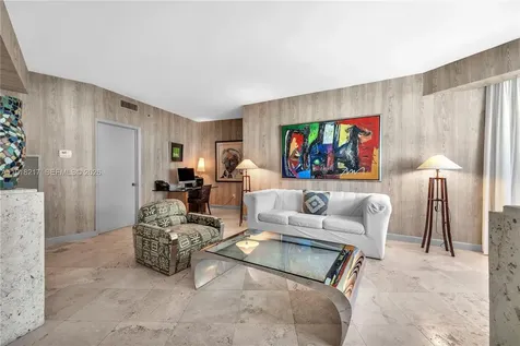 300 S Pointe Drive Miami Beach FL 33139