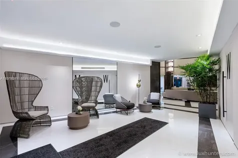 300 S Pointe Drive Miami Beach FL 33139