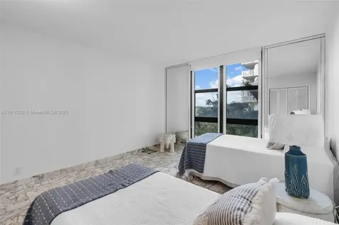 1121 Crandon Boulevard Key Biscayne FL 33149