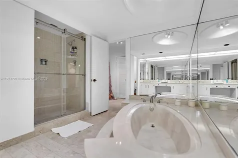 1121 Crandon Boulevard Key Biscayne FL 33149