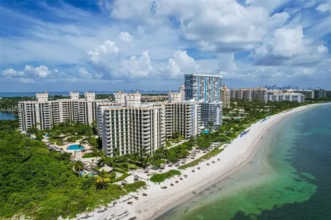 1121 Crandon Boulevard Key Biscayne FL 33149