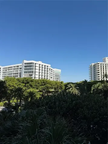 1121 Crandon Boulevard Key Biscayne FL 33149
