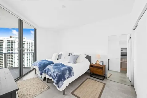 17111 Biscayne Boulevard North Miami Beach FL 33160