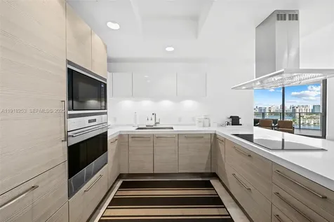 17111 Biscayne Boulevard North Miami Beach FL 33160