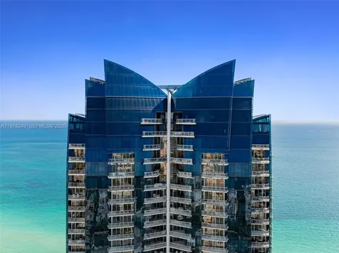 17121 Collins Avenue Sunny Isles Beach FL 33160