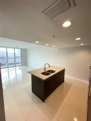 7875 NW 107th Avenue Doral FL 33178