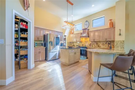 13372 SW 40th Street Davie FL 33330
