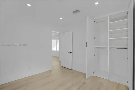 1116 N 31st Avenue Hollywood FL 33021