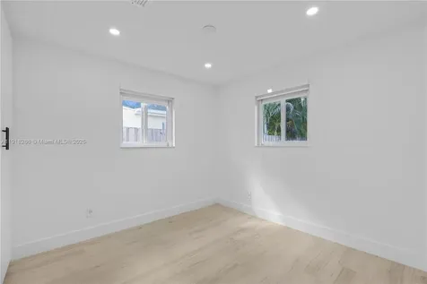 1116 N 31st Avenue Hollywood FL 33021