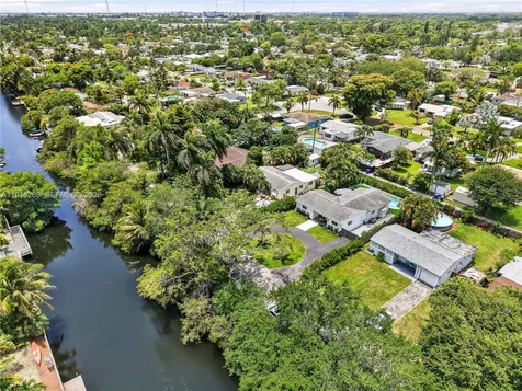 1116 N 31st Avenue Hollywood FL 33021