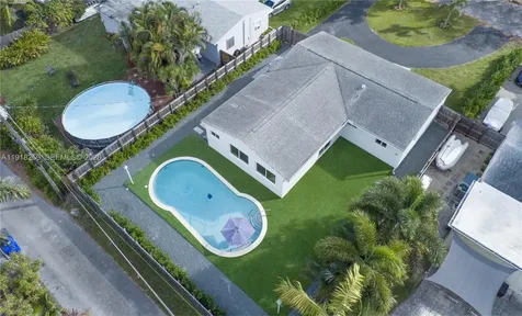 1116 N 31st Avenue Hollywood FL 33021