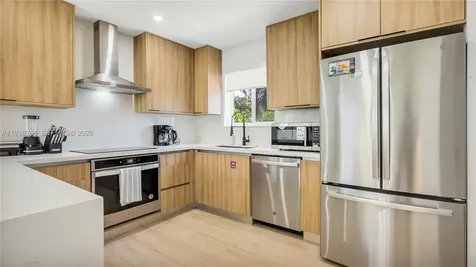 1116 N 31st Avenue Hollywood FL 33021