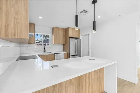 1116 N 31st Avenue Hollywood FL 33021