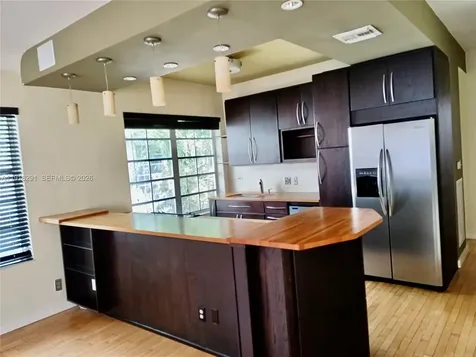 935 9th Street Miami Beach FL 33139